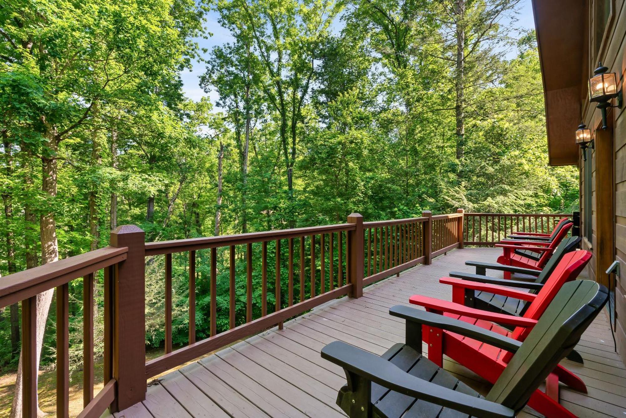 Peaceful Family Cabin With Hot Tub, Game Room, & More! Сев'єрвілл Екстер'єр фото