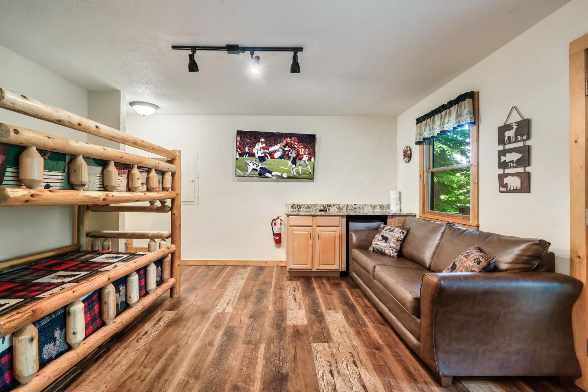 Peaceful Family Cabin With Hot Tub, Game Room, & More! Сев'єрвілл Екстер'єр фото